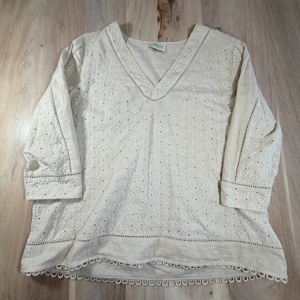 WRAP LONDON Eyelet Lace 3/4 Sleeve V Neck Popover Blouse Size 12